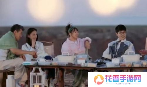 麦琳小红书直播超15万人观看，离婚综艺变素人捧红记，太讽刺了