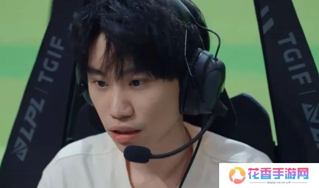 Doinb禁赛事件升级，IG投资人下场开撕，连发多条微博施压官方