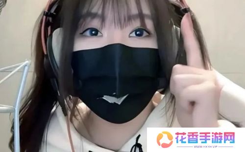 一条小团团更新视频，和男团合唱新歌太好听，称以后不会再直播了