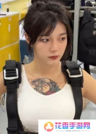 旭旭宝宝遭旗下女主播爆料，称给的抽成有问题，直言其是“无良宝宝”