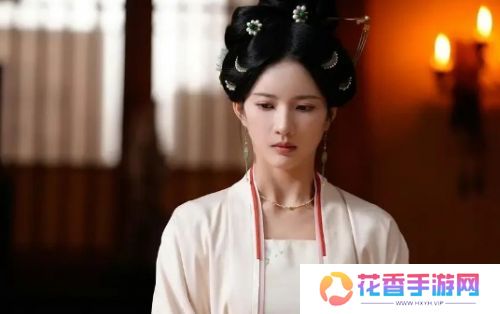 《五福临门》大姐刘些宁一出场，就告诉你什么是“腹有诗书气自华”