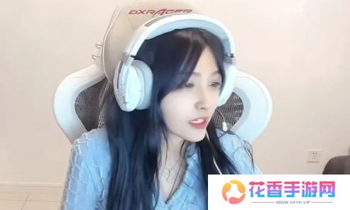 Rita回应相亲被拒，称都没相谈何拒绝，网友：直播间随机抽一个吧