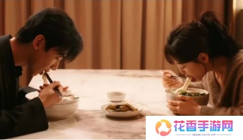 《难哄》看懂桑延陪温以凡玩4年游戏，才猛然发现，他的爱究竟有多深