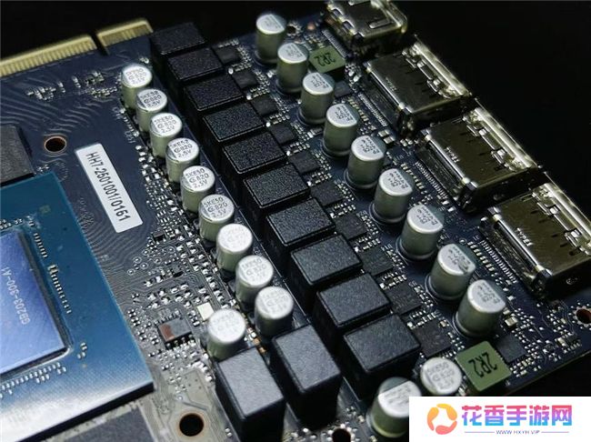 影驰 GeForce RTX 5070 Ti 金属大师 OC评测：DLSS 4超强发挥