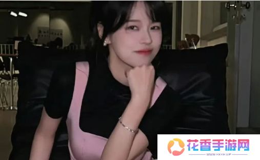 沫子透露想创业摆摊，称只要粉丝对出暗号，可以白送摊位上的物品