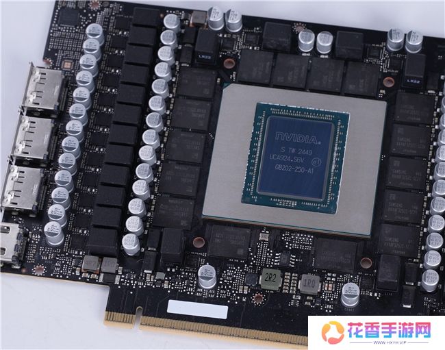 耕升 GeForce RTX 5090 D 解禁全新AI 兵器库！DLSS 4开启狂暴性能模式！