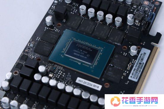 支持DLSS4，从“新”出发