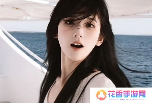 井川里予回归!一改往日形象，校服装美出天际，网友：青春回来了!