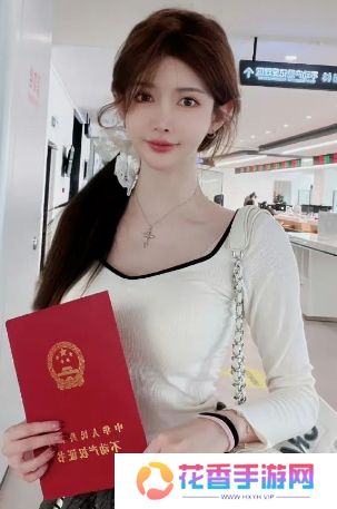 初代二次元主播复归直播,称当主播更适合自己,网友:没钱想我们了