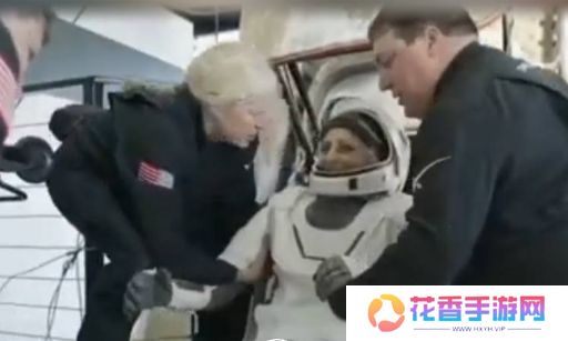 滞留太空超9个月，两名美国宇航员终于回家，官方承认健康出问题