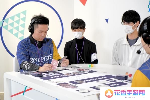 《航海王卡牌对战》世界赛巅峰对决：大陆选手阿保夺冠，独特简体中文冠军卡加冕！