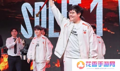 舆论再被点燃！TES经理微博发长文道歉，电竞版罪己诏能否挽回关注？